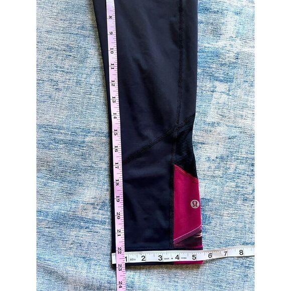 Lululemon Black Berry Rumble Pace Rival Crop Athletic Leggings Size 8 - Picture 7 of 7